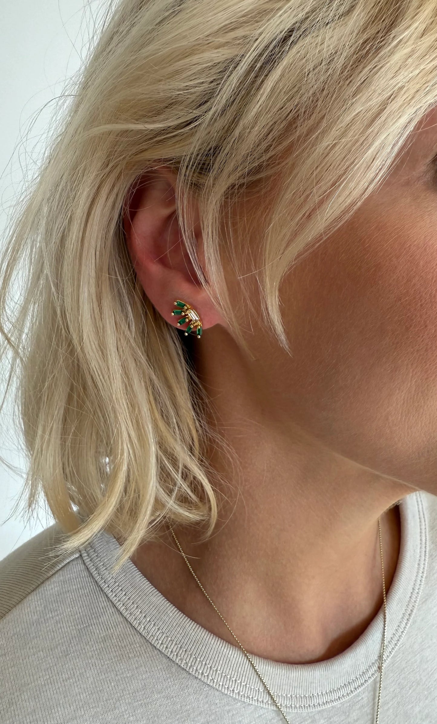 TUNIK : Crystal Fan Studs - Earrings