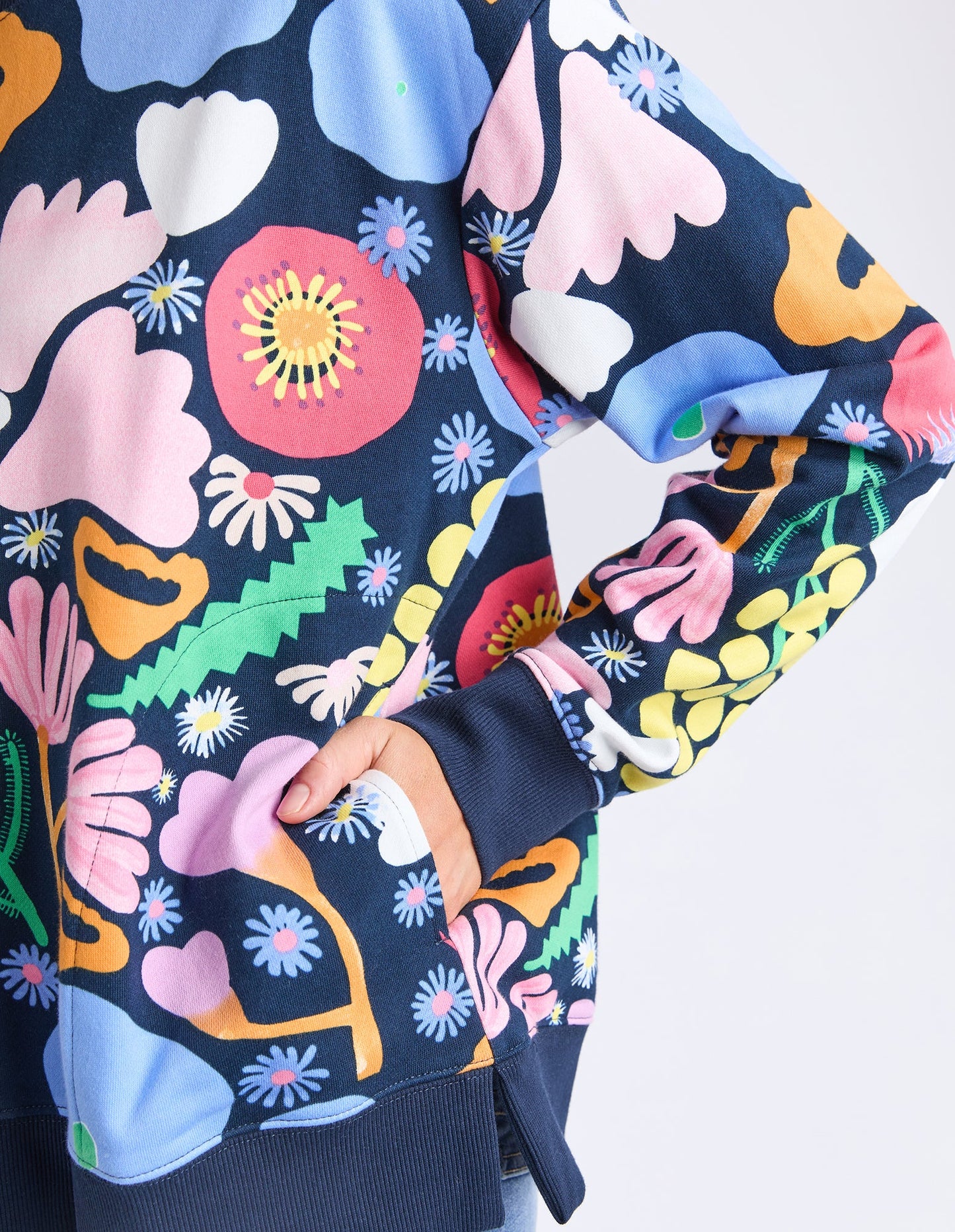 ELM : Flower Medley Crew - Multi Floral Print