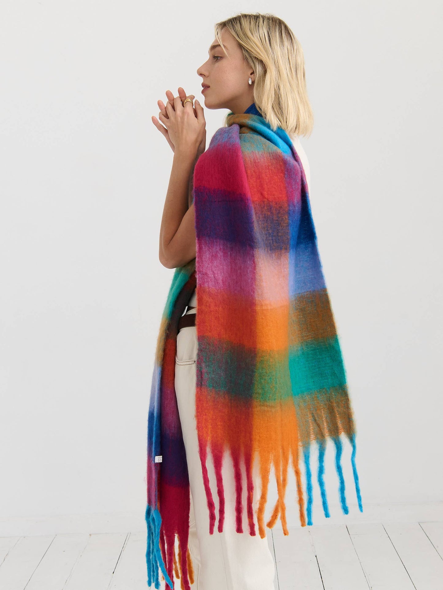 ANGELS WHISPER : Mari Checkered Fluffy - Scarf