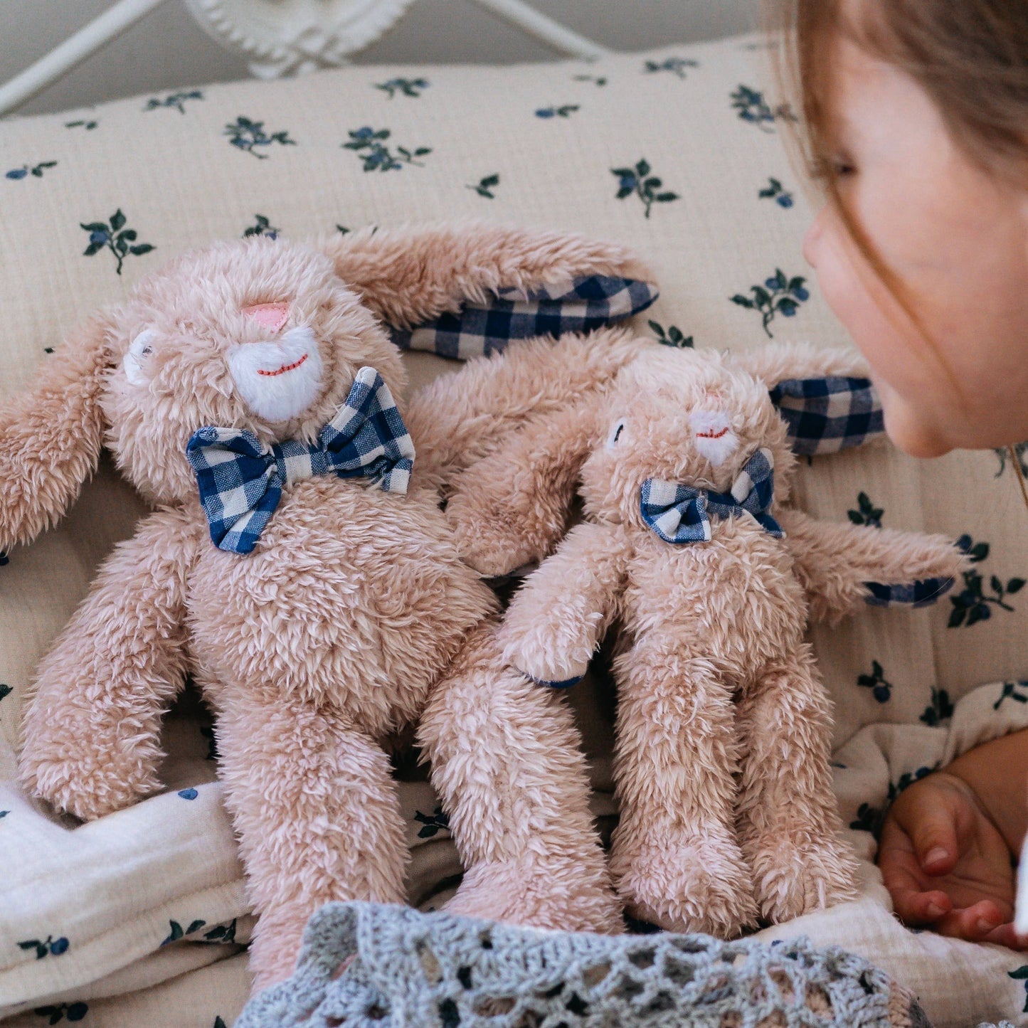 AND THE LITTLE DOG LAUGHED : Louis Rabbit - Mini Soft Toy