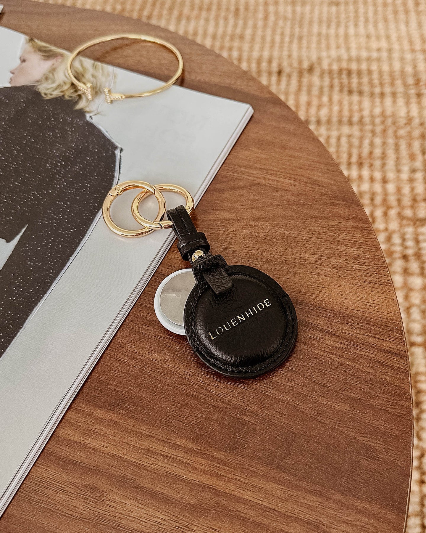 LOUENHIDE: Opal Black - AirTag Case