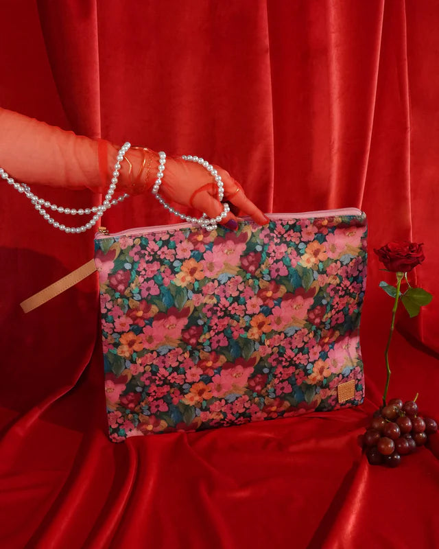 THE SOMEWHERE CO : Luxe Wet Bag - Amongst The Flowers