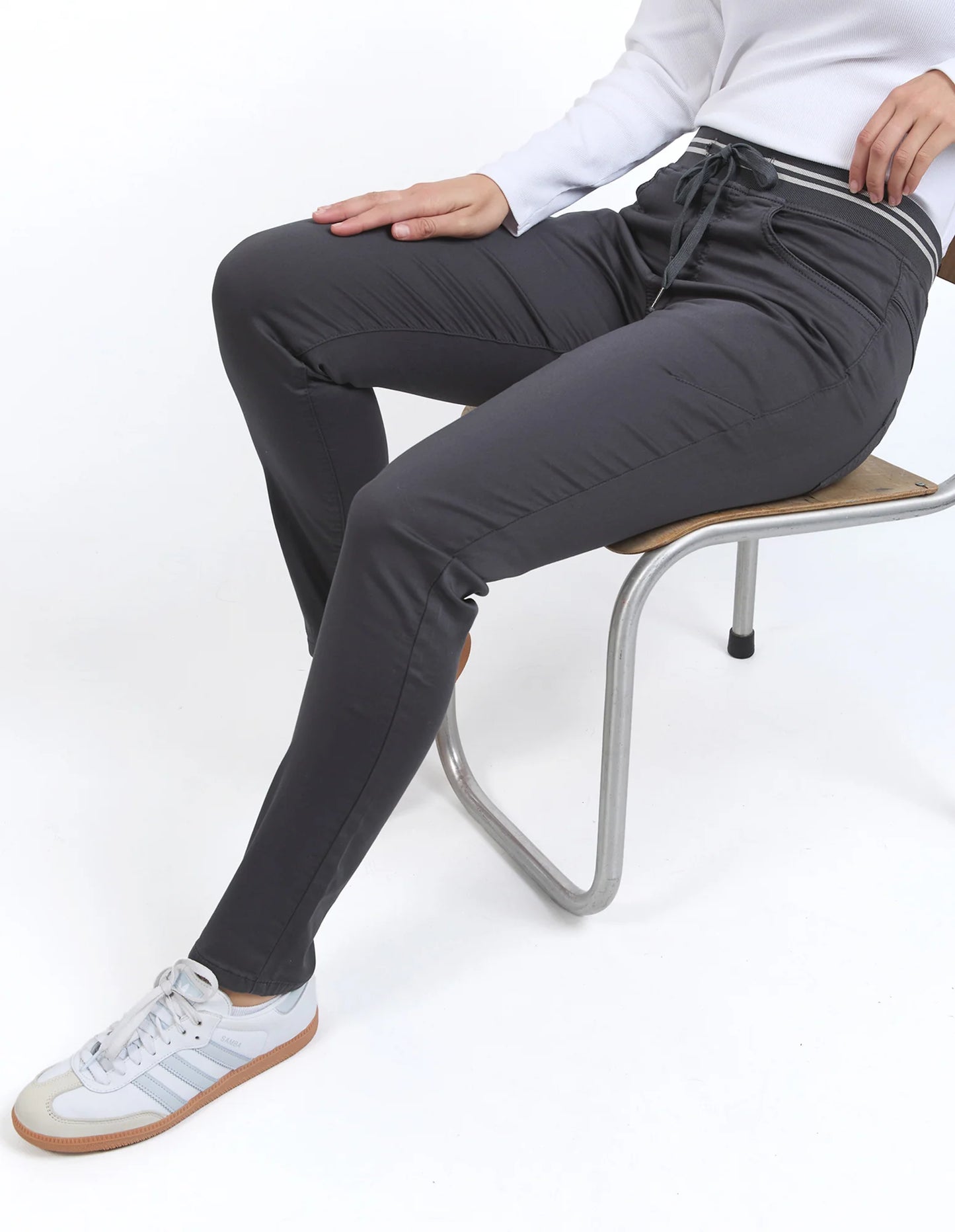 FOXWOOD: Sylvia Charcoal - Jogger