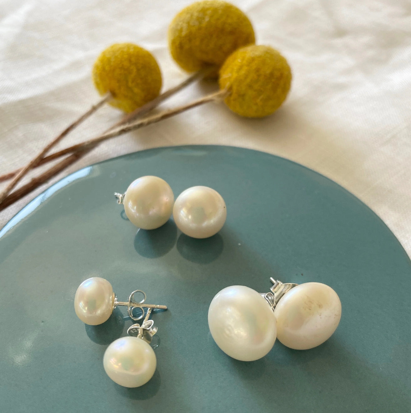 GREENWOOD DESIGNS : Sterling Silver Freshwater Pearl Stud Earrings - Earring