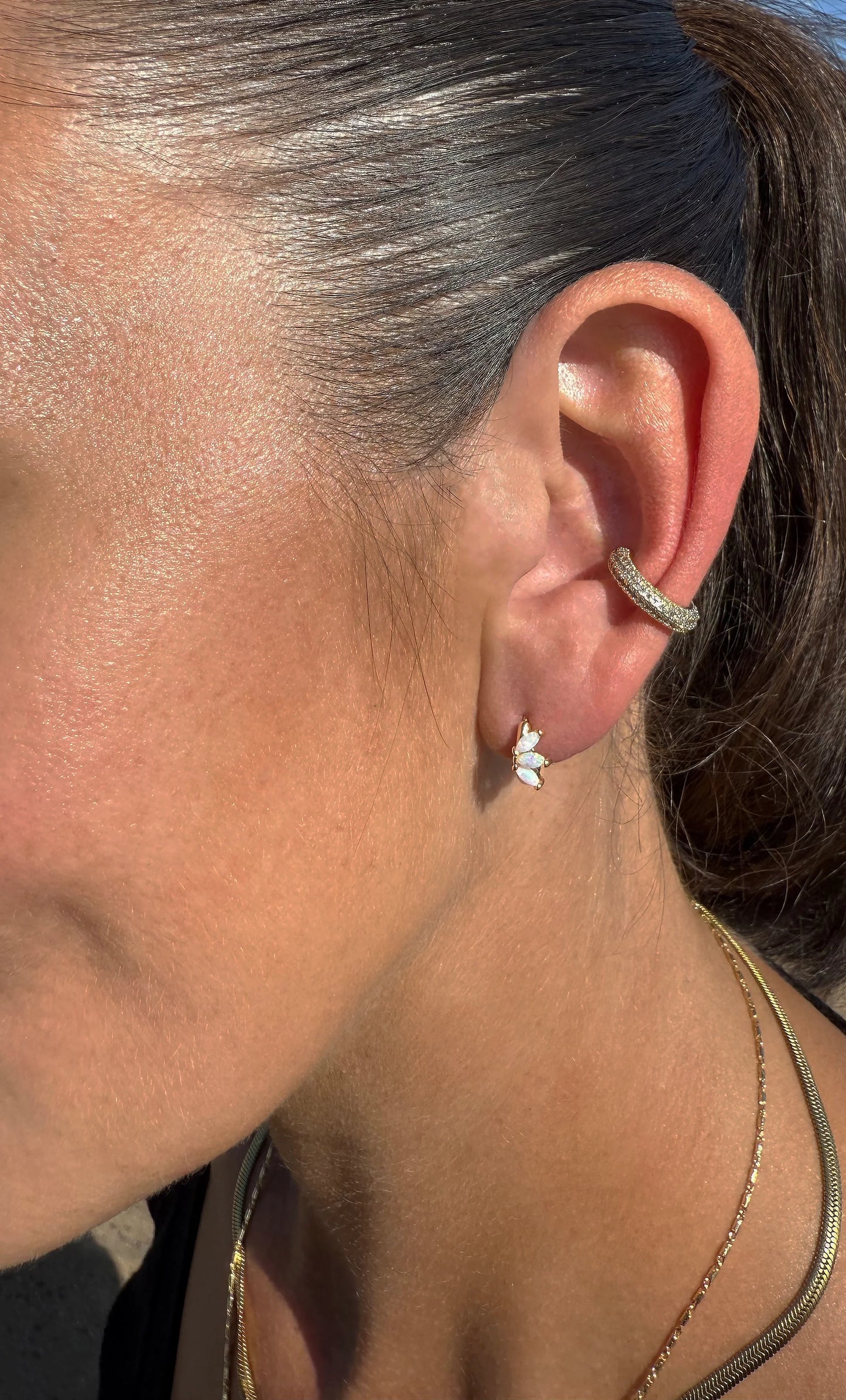 TUNIK : White Opal Lumino Huggie Earrings