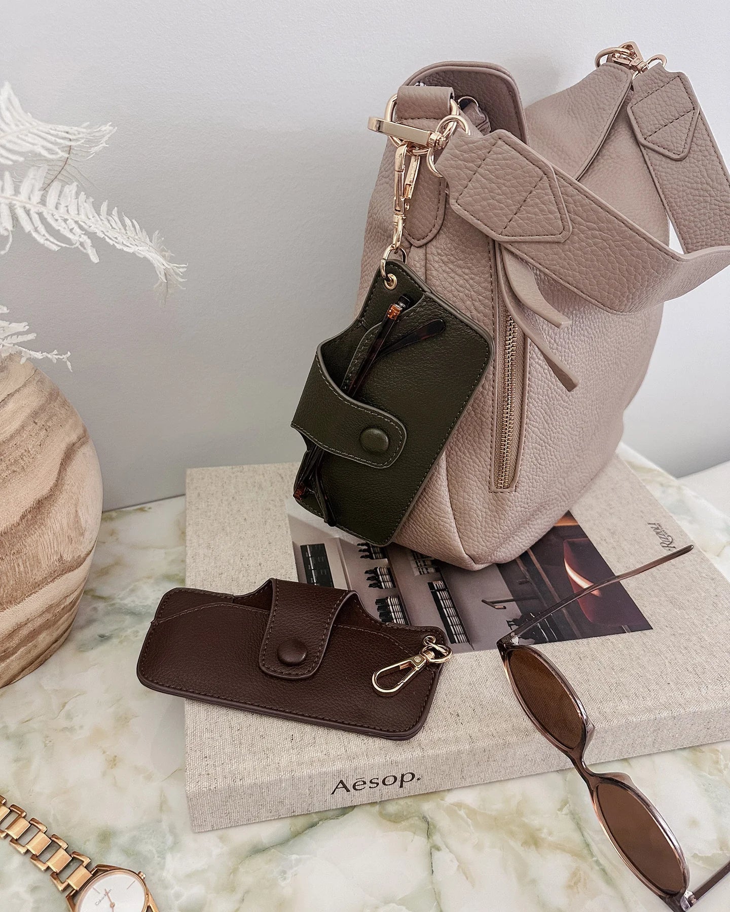 LOUENHIDE : Skittle Sunglasses Case - Olive