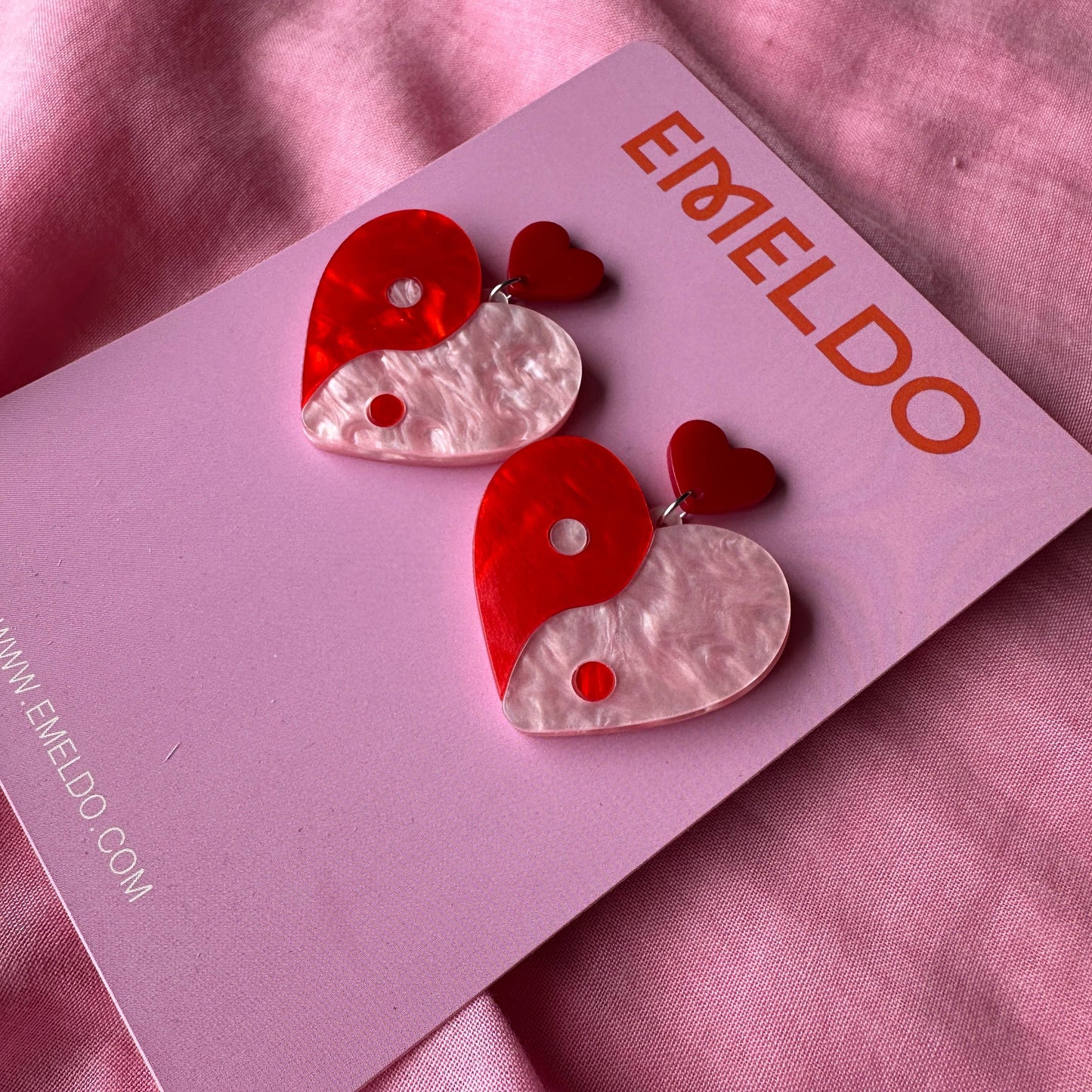 EMELDO : Heart Yin Yangs - Pink & Red