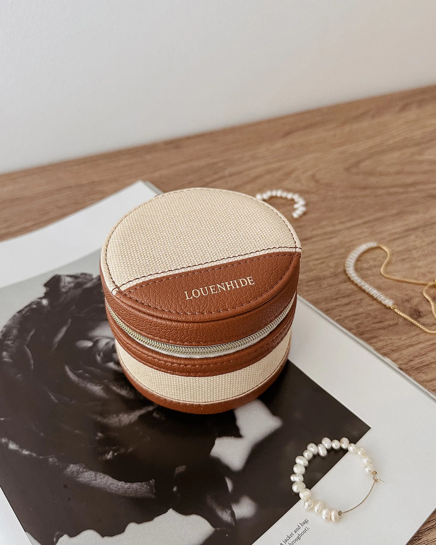 LOUENHIDE: Loz Tan - Jewellery Box