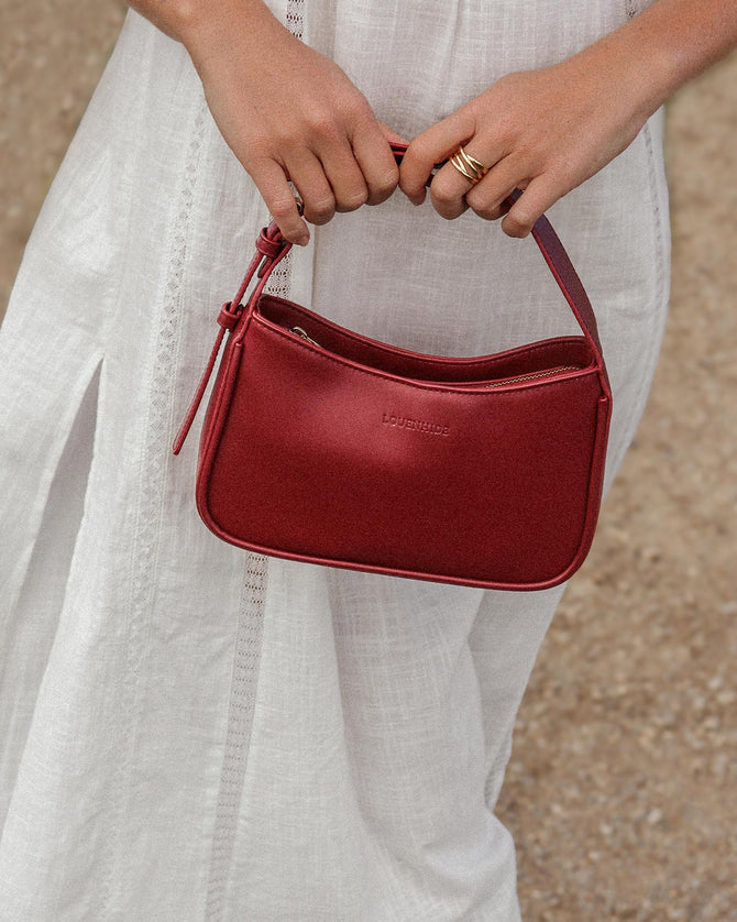 LOUENHIDE : Ivy Shoulder Bag - Cherry