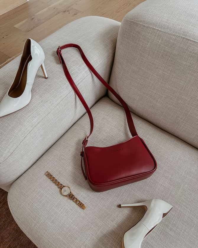 LOUENHIDE : Ivy Shoulder Bag - Cherry