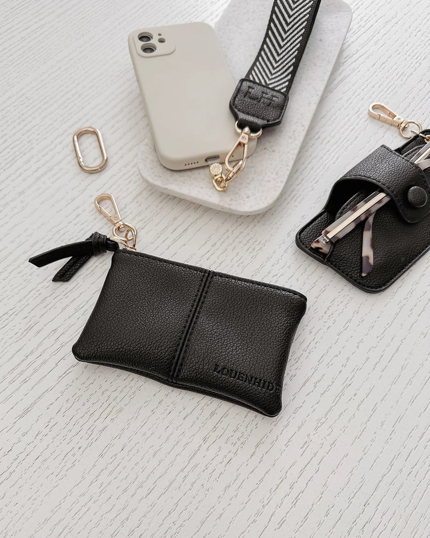 LOUENHIDE: Ziggy Black - Accessory Bundle