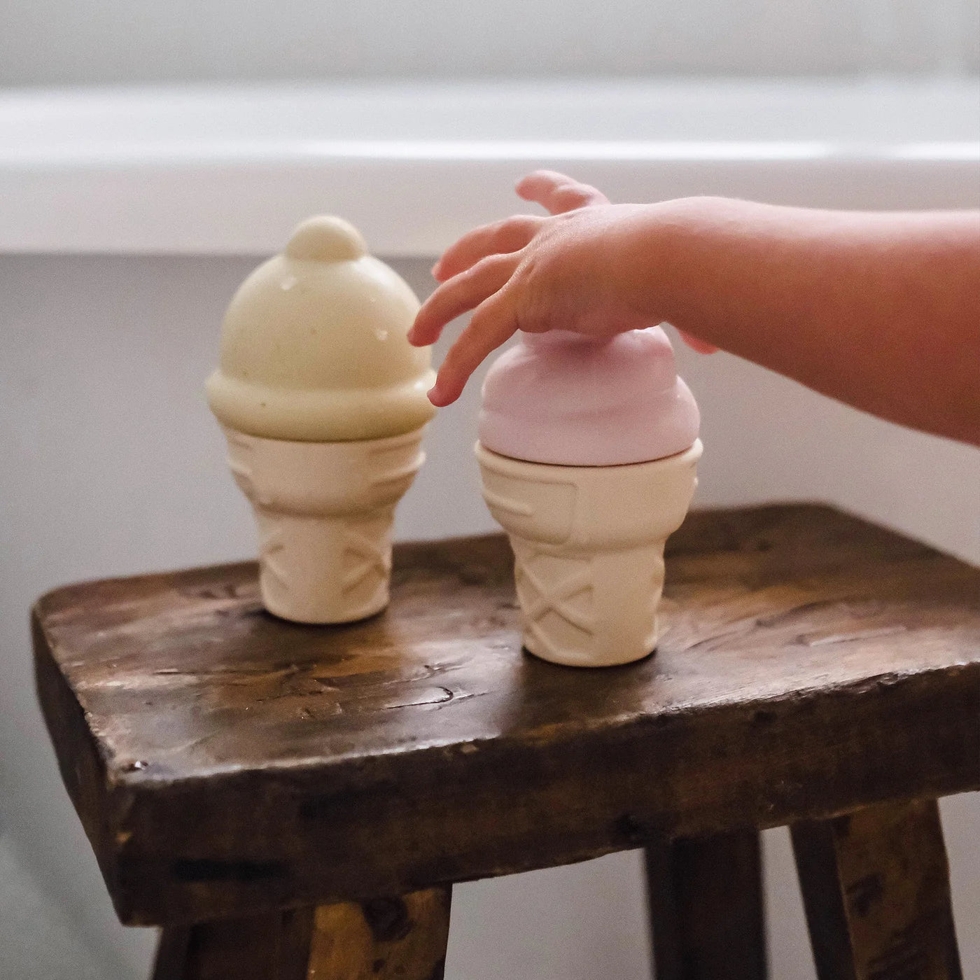 SUNNYLIFE : Kids Ice Cream - Splash Toys