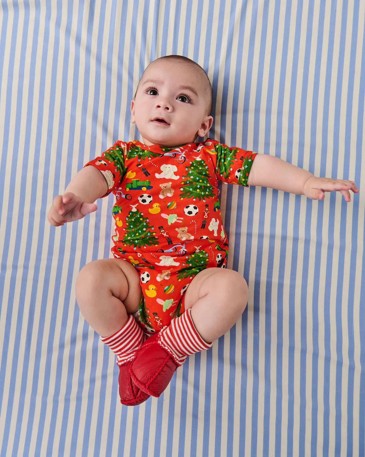 KIP & CO: Santa’s Little Helper Baby Booties