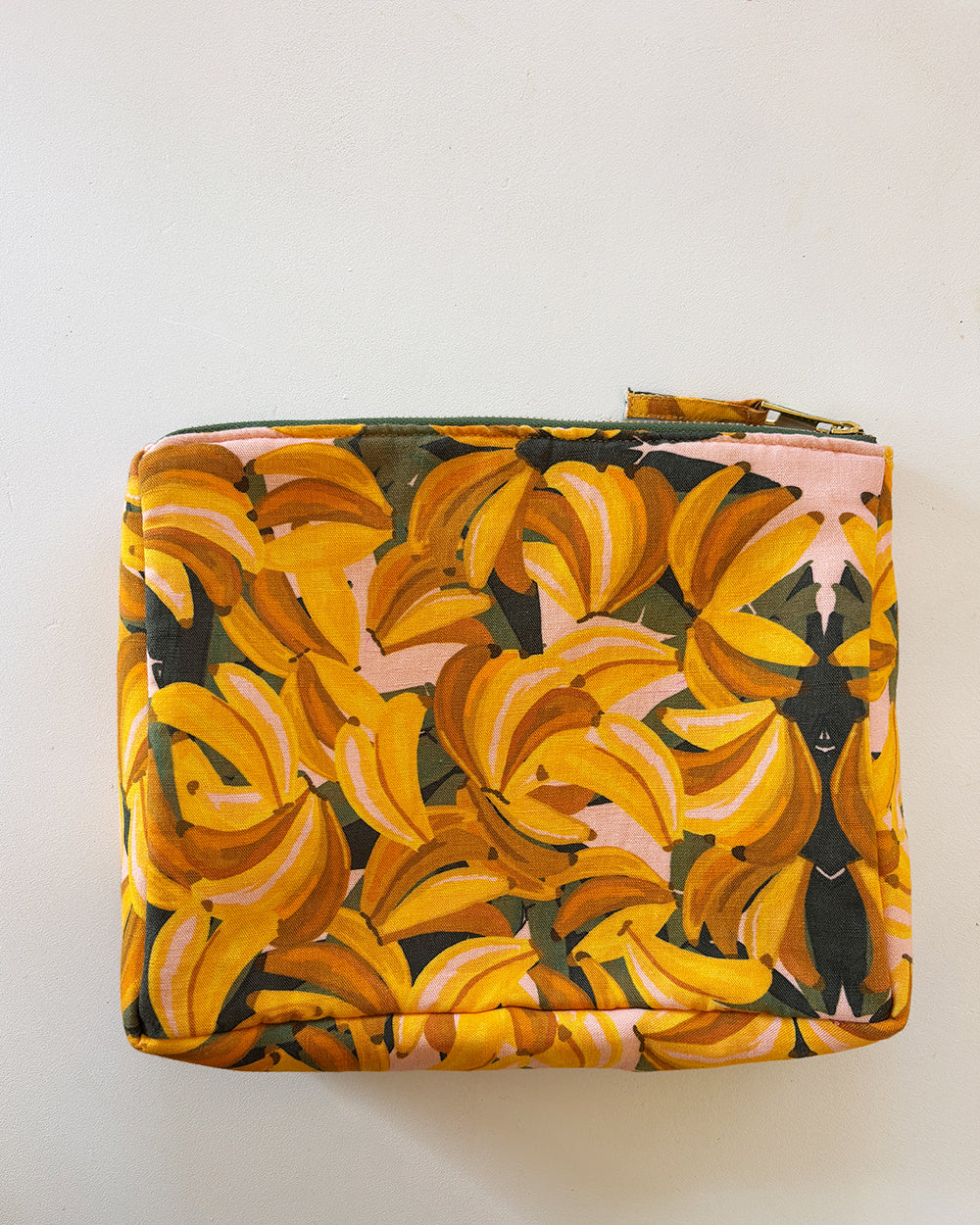 LOCO LIVING : Plantation Quilted - Body Bag