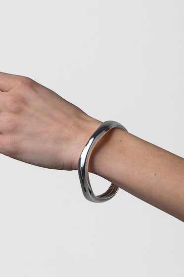 LIBERTE : Leni Silver Bangle