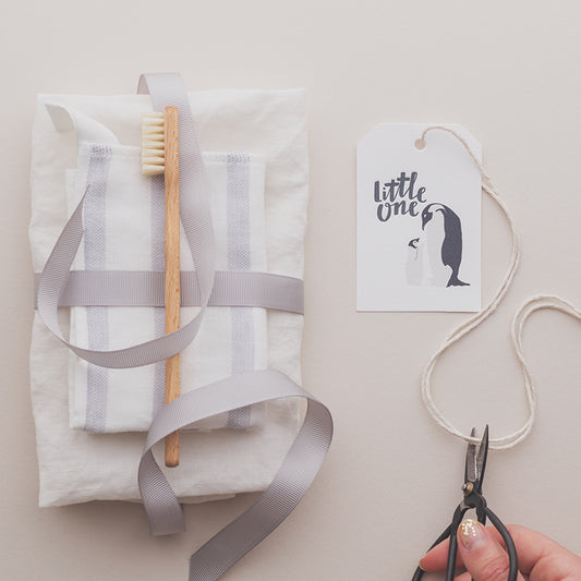 GREETING CARD : Little One Penguin Gift Tag - Gift Tag
