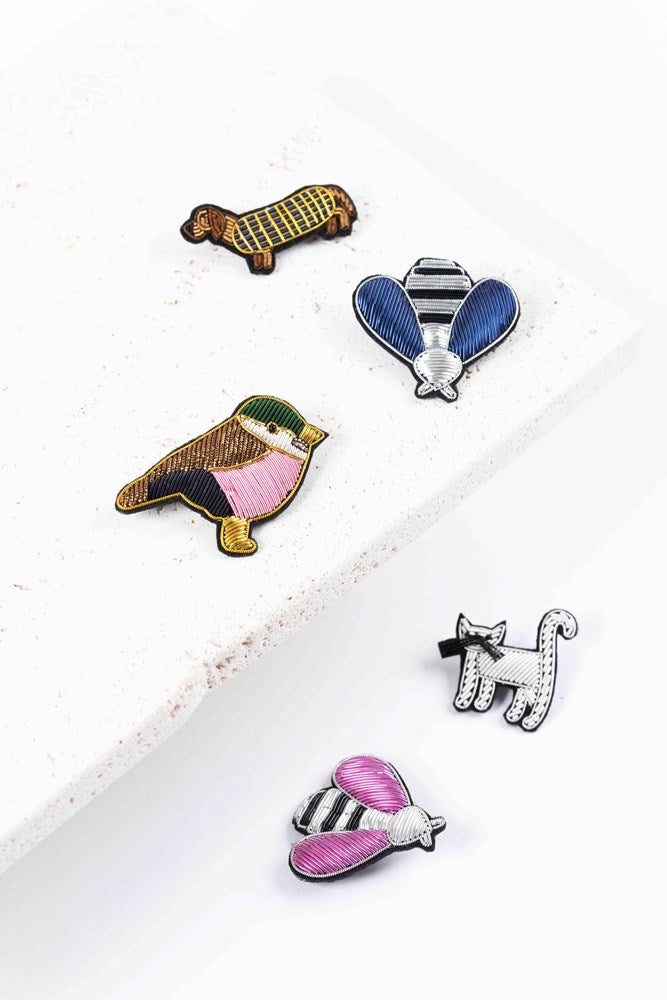 PARISIAN COOL : Pink Bee - Brooch