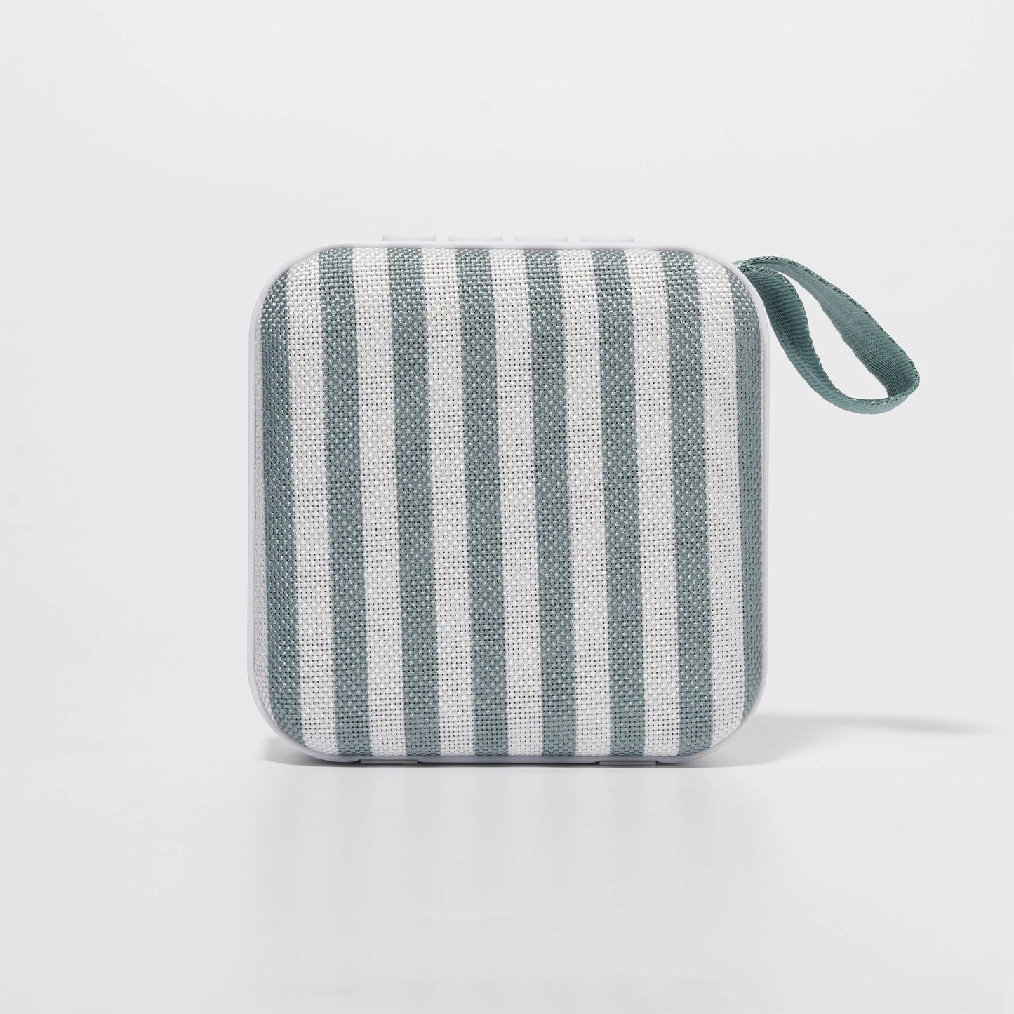 SUNNYLIFE : Portable Travel Speaker - The Vacay Olive Stripe