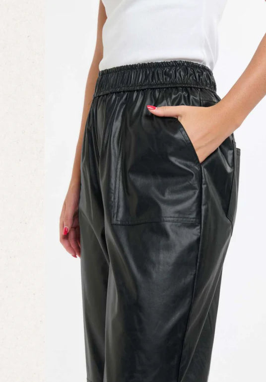 365 DAYS : Black Faux Leather - Jogger