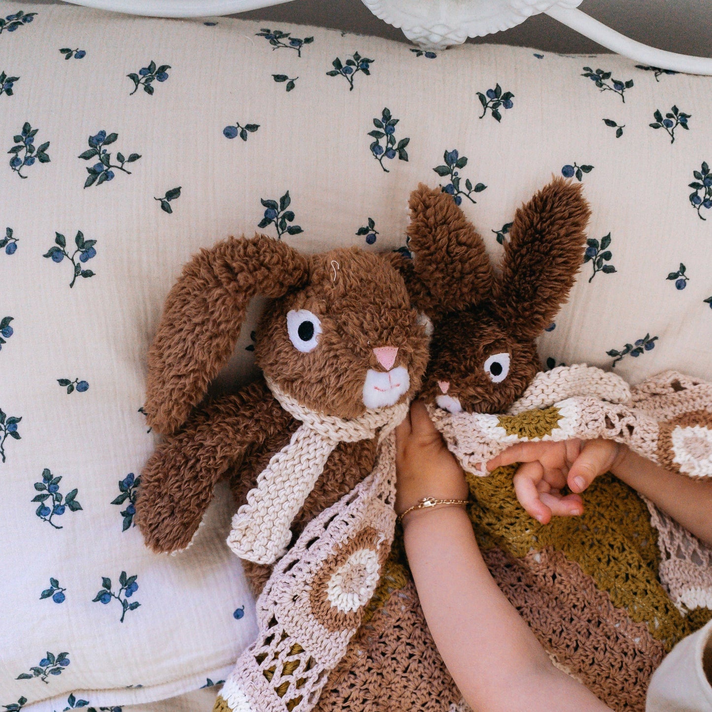 AND THE LITTLE DOG LAUGHED : Frankie Rabbit - Mini Soft Toy