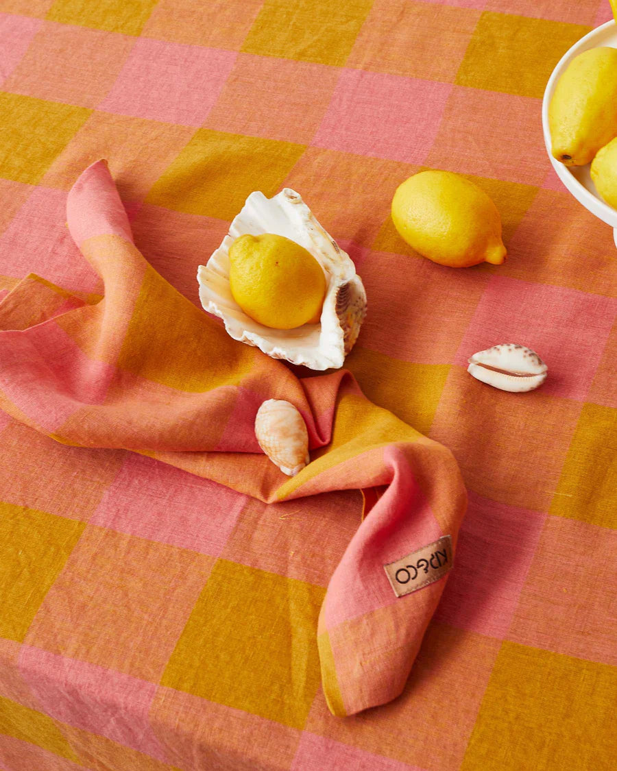KIP & CO : Toasted Marshmellow 145x270cms - Tablecloth