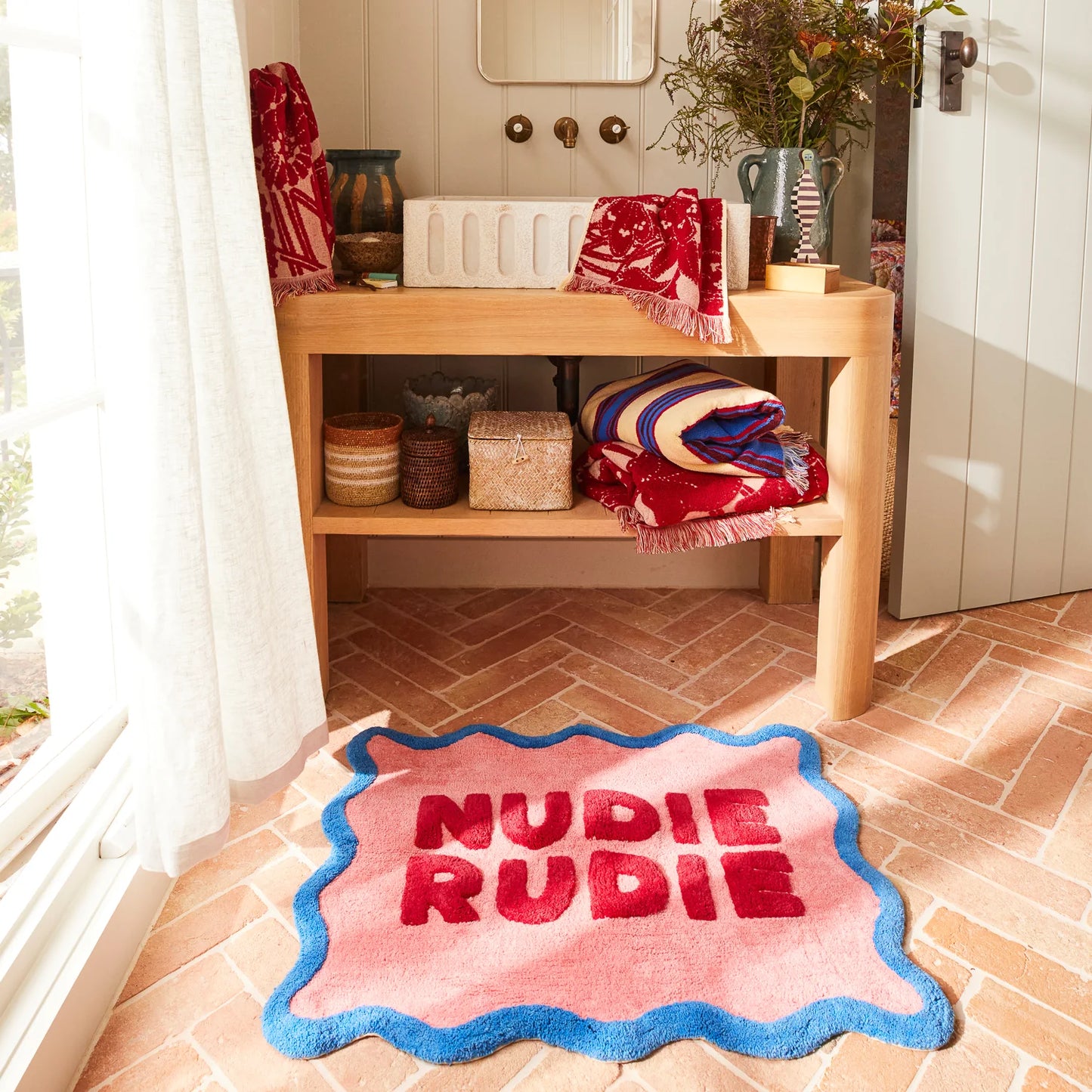 SAGE + CLARE - Amalie Nudie Bath Mat - Hibiscus
