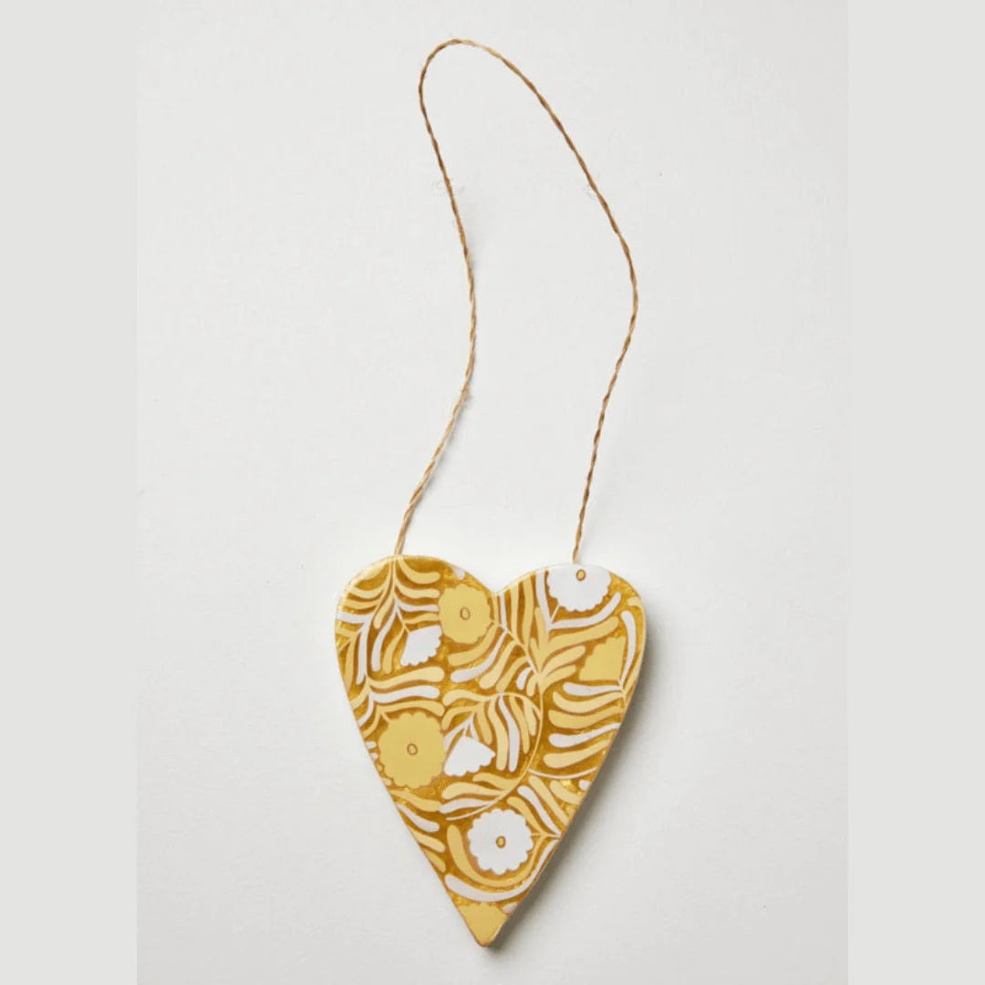 JONES & CO : Folksy Yellow Heart - Wall Art