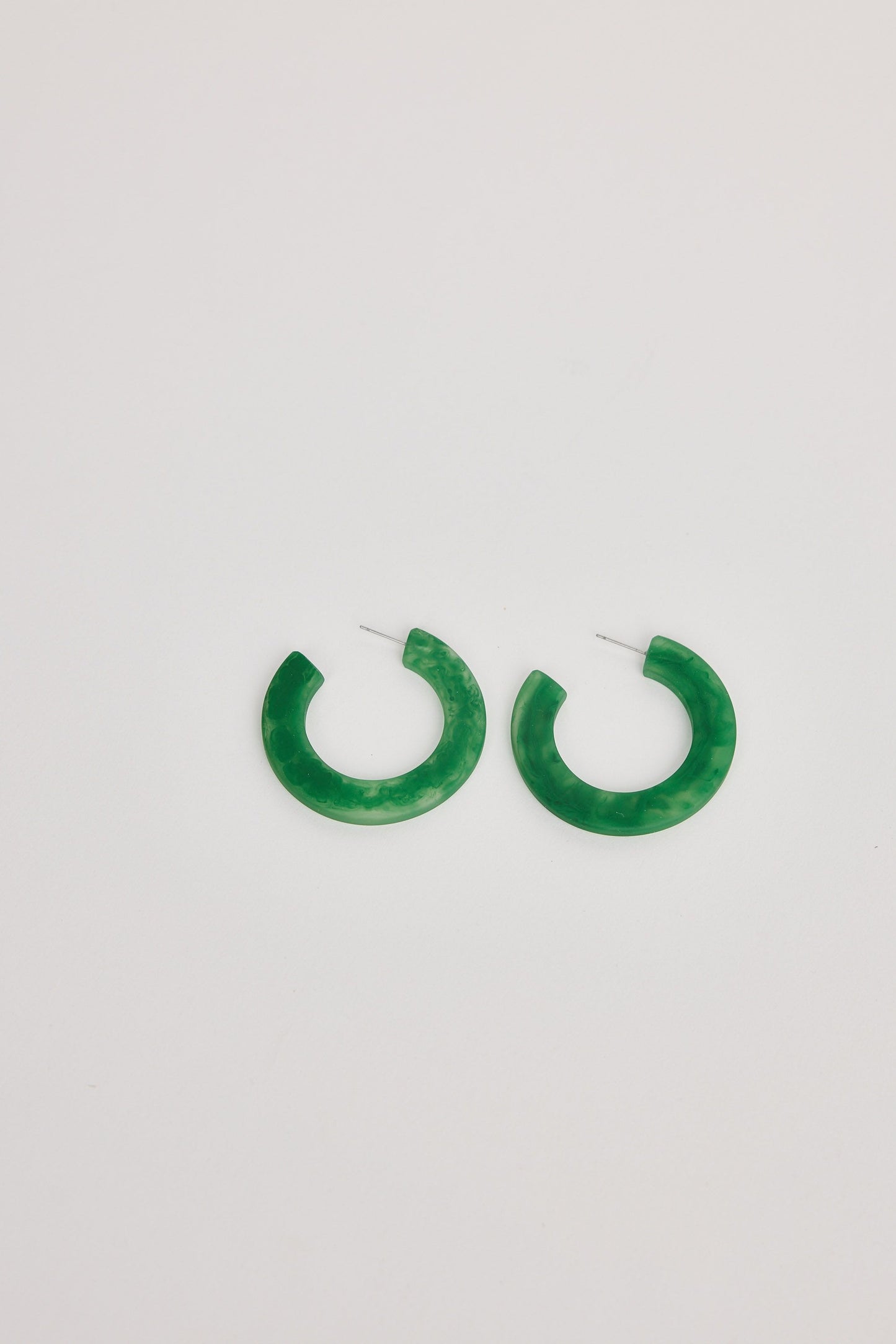 HOLIDAY LIFE : Belle Green Apple Marble - Hoop Earrings