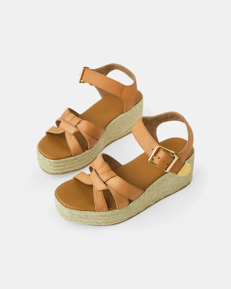 FOOTWEAR