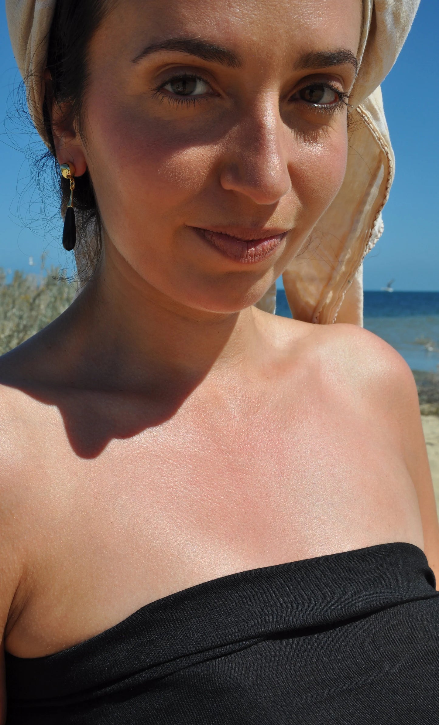 TUNIK : Wanderlight Onyx Precious Stone Drop - Earrings