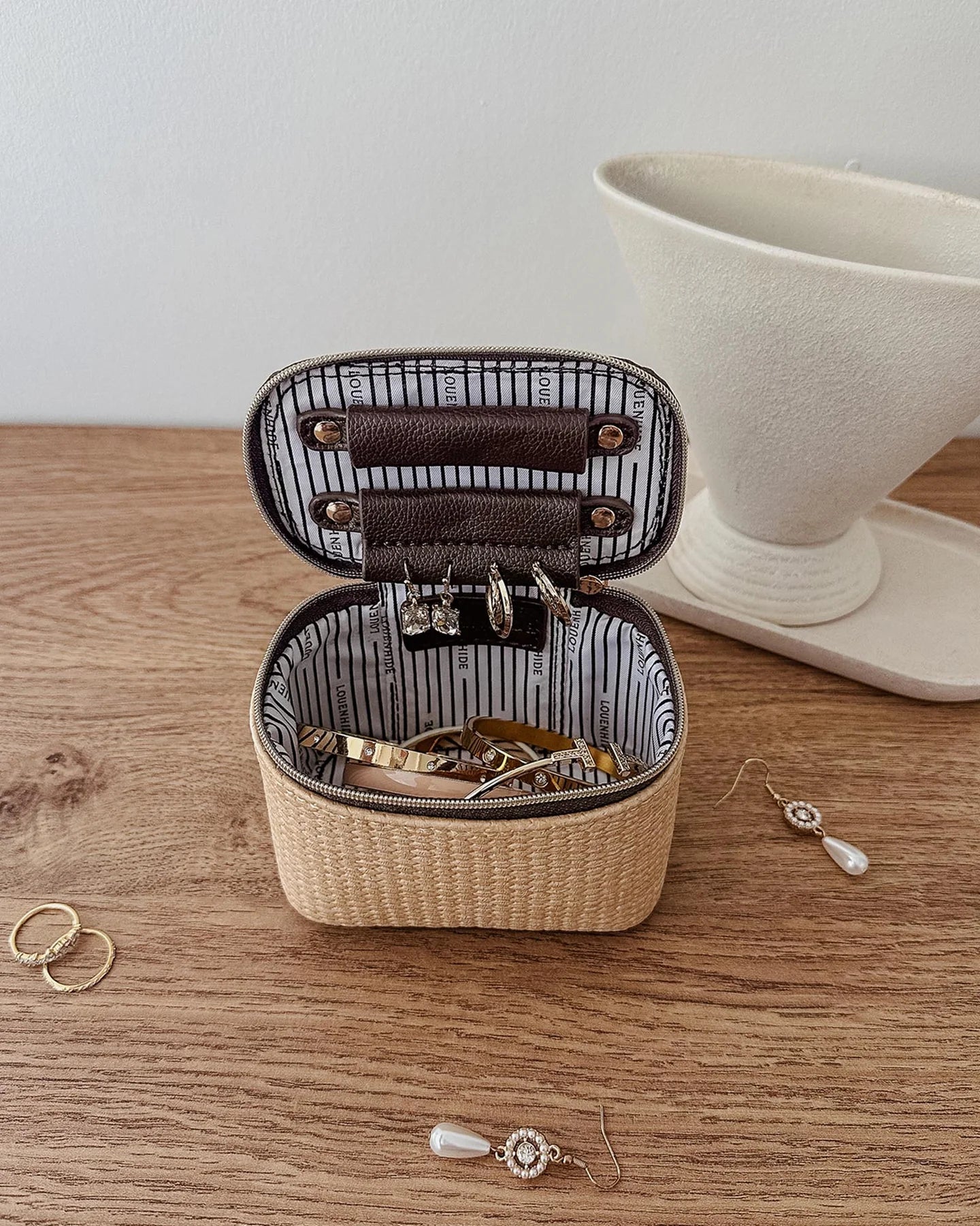 LOUENHIDE : Trudy Jewellery Box - Natural Chocolate