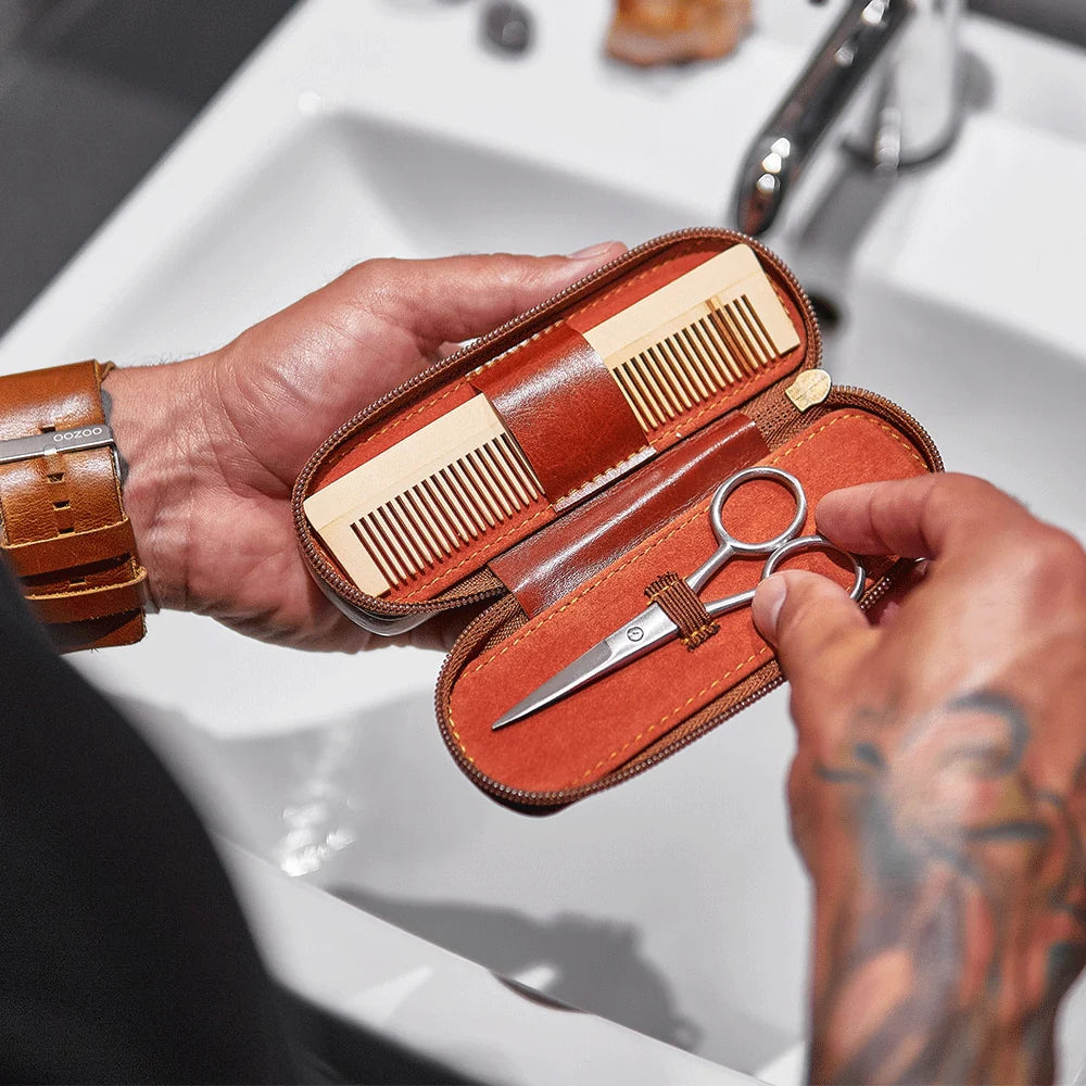 ANNABEL TRENDS. : Gentlemans Travel - Beard Grooming Kit