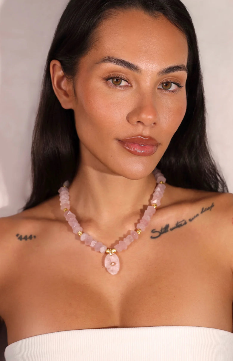 INDIGO & WOLFE : Hamza Gold Rose Quartz Necklace