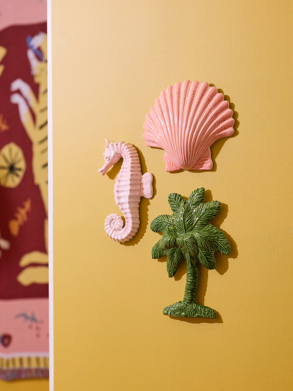 JONES & CO : Icon Moss Green Petal - Palm