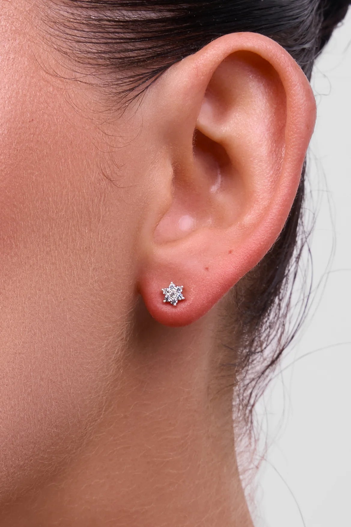 LIBERTE : Petal Silver Stud - Earring