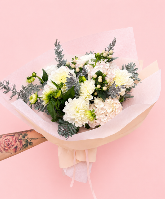 Dreamy Neutrals Bouquet