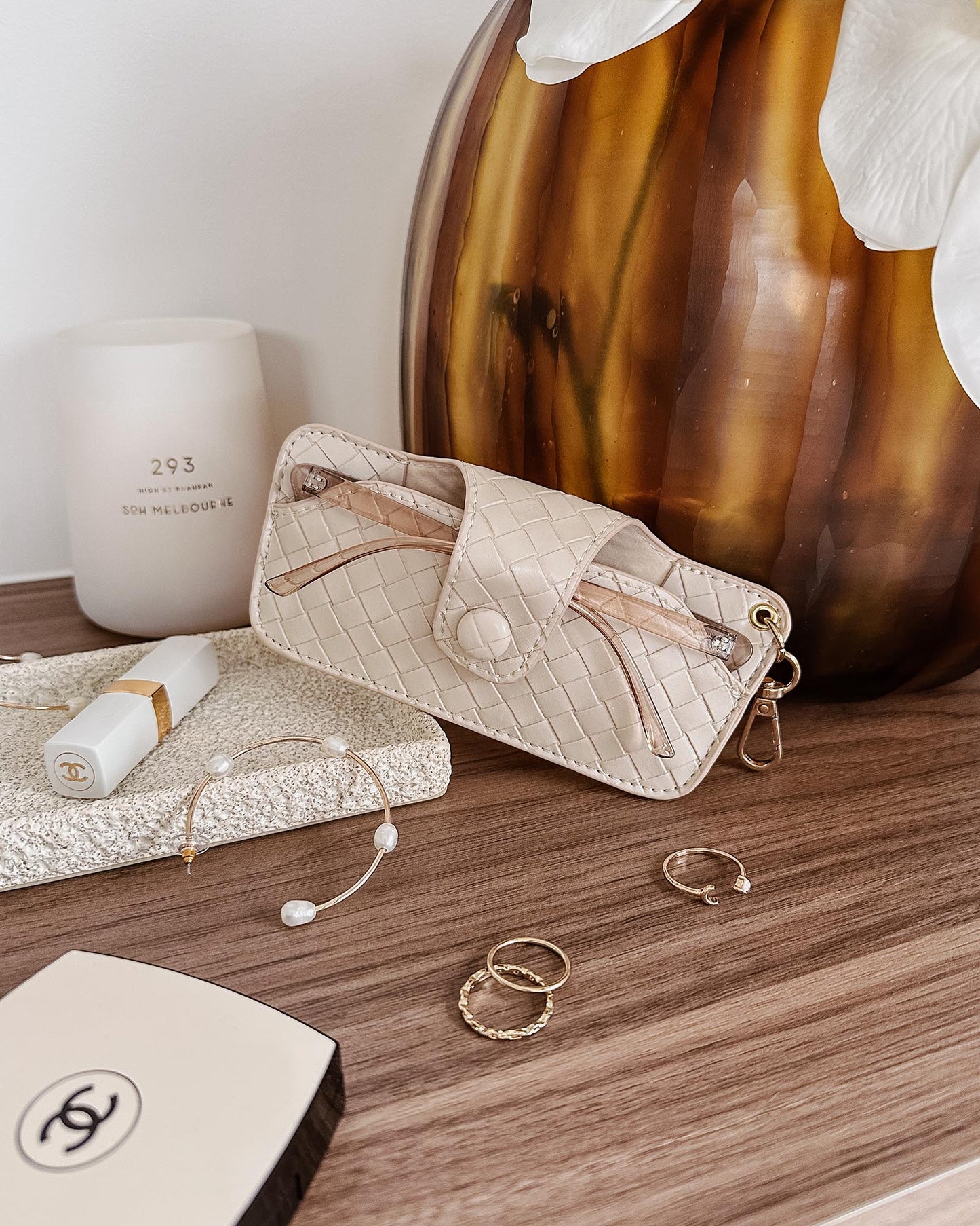 LOUENHIDE : Skittle Woven Vanilla - Sunglasses Case