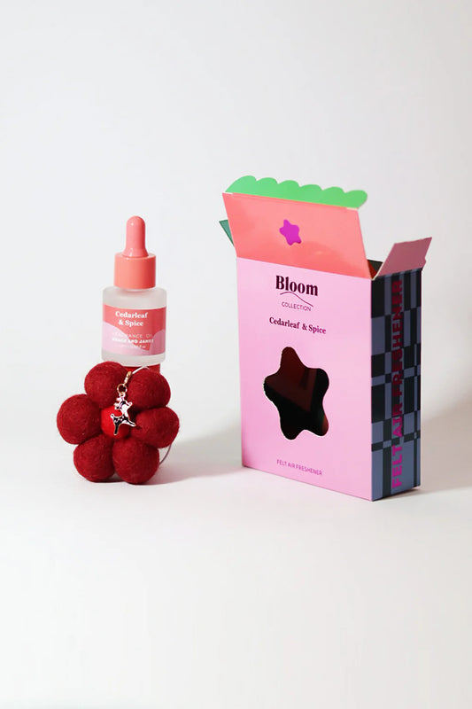 GRACE & JAMES: Bloom Christmas Collection - Cedarleaf & Spice Air - Air Freshener