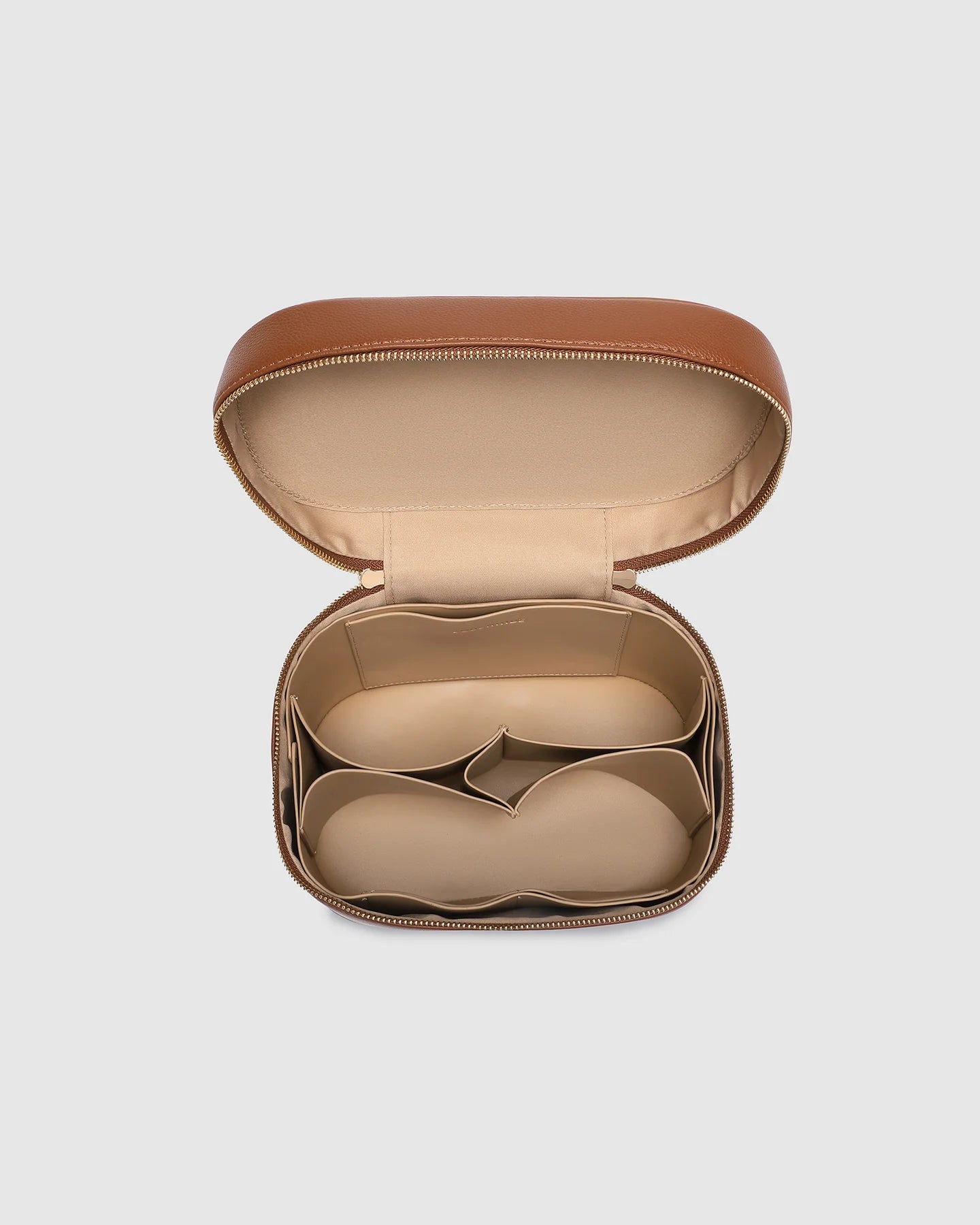 LOUENHIDE: Juliette Tan - Vanity Case