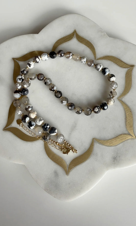 TUNIK : Sea Stones Coloured Black Agate - Beaded Necklace