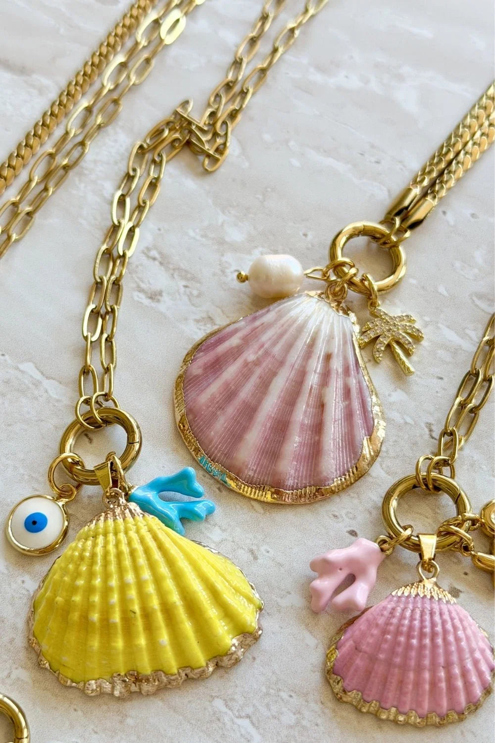 MOSK. MELBOURNE : Natural Sands Shell - Necklace