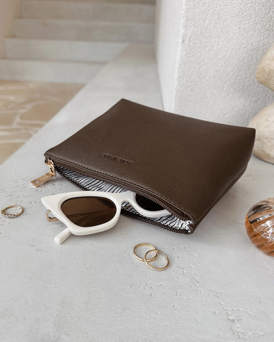 LOUENHIDE : Chocolate - Pouch