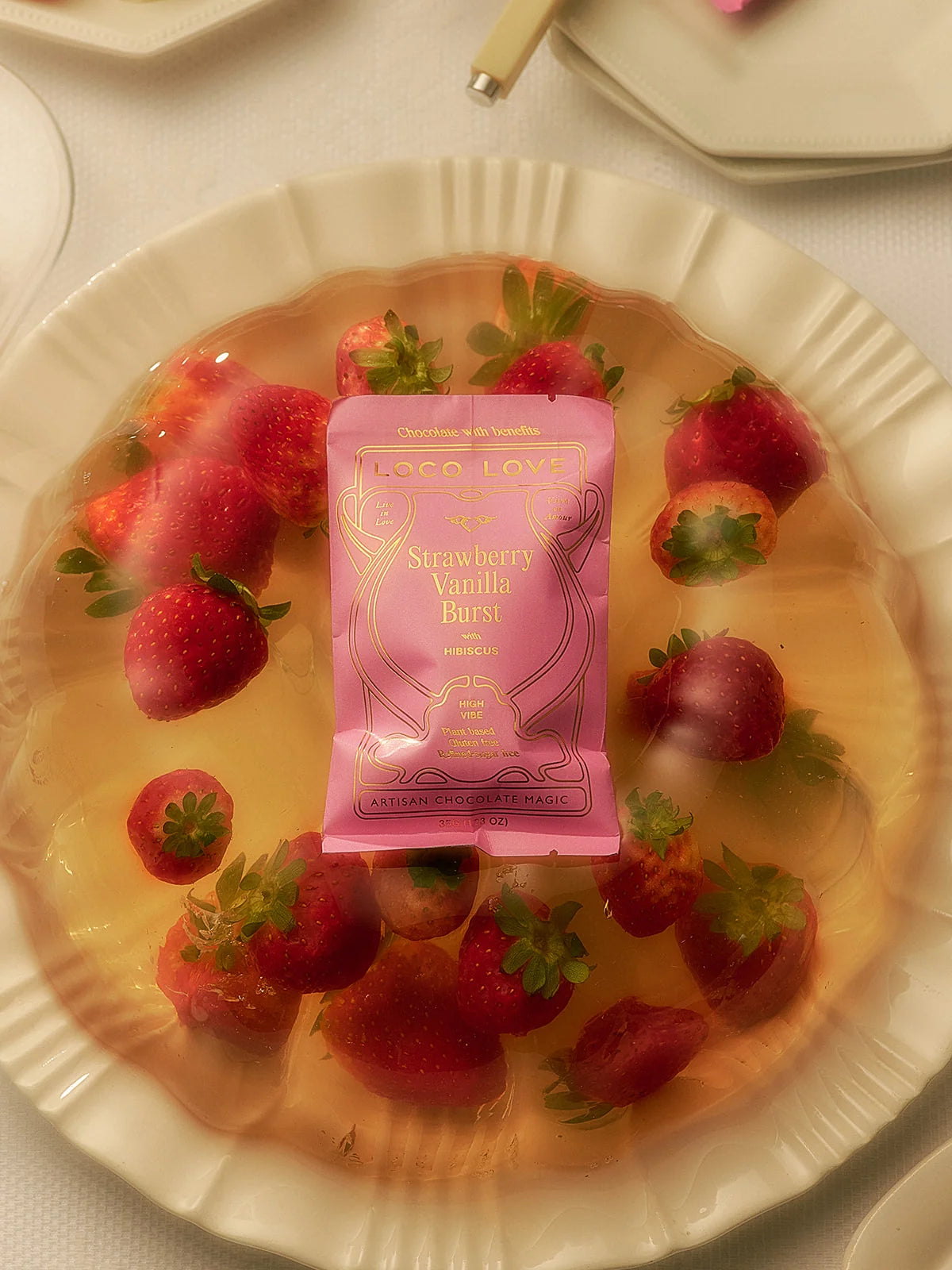 LOCO LOVE : Strawberry Vanilla Burst with Hibiscus - Single