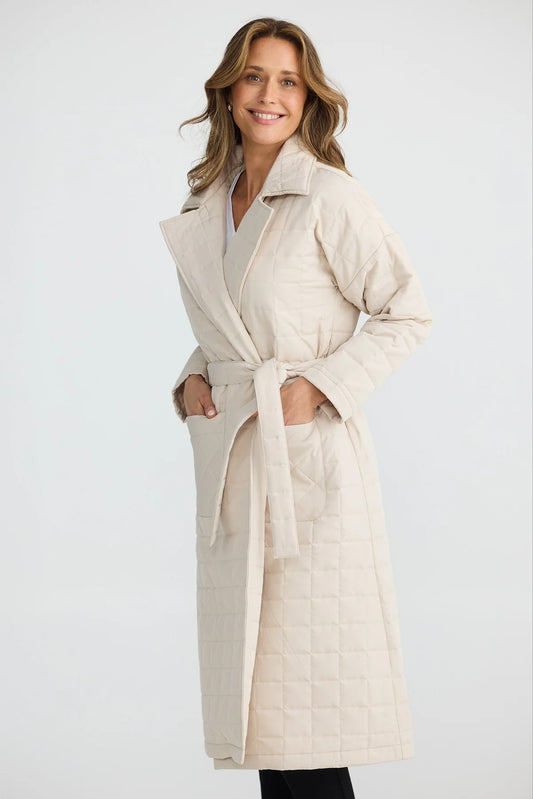 BRAVE+TRUE : Bedford Longline Puffer - Natural