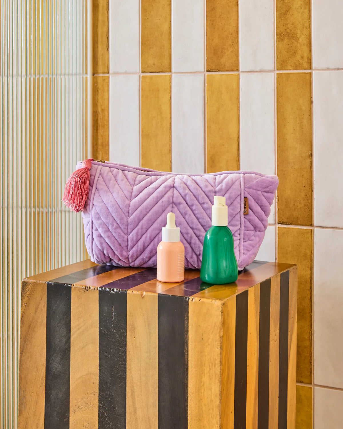 KIP & CO: Lilac Velvet - Toiletry Bag
