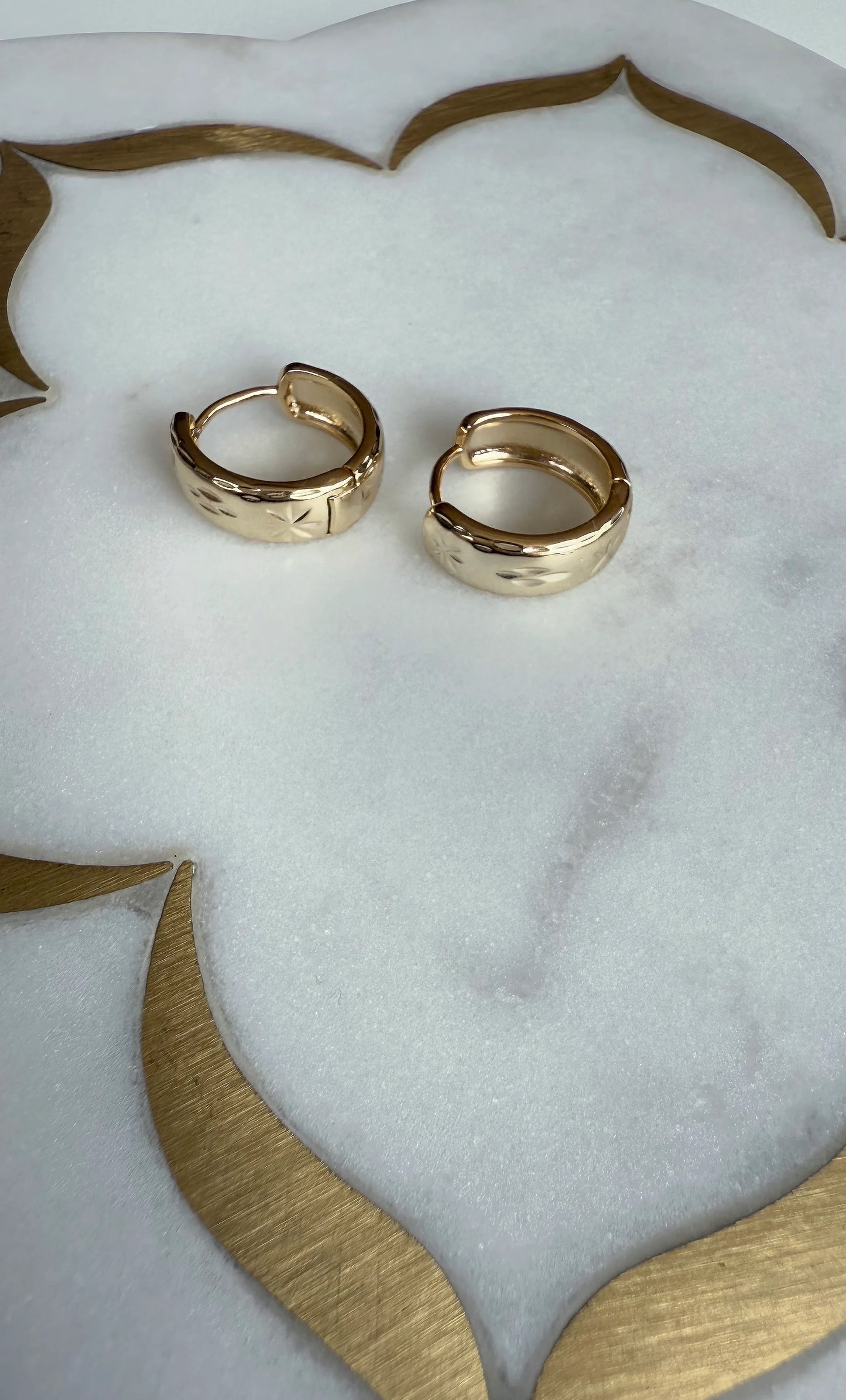 TUNIK: Midnight Stars Huggie Gold - Earrings