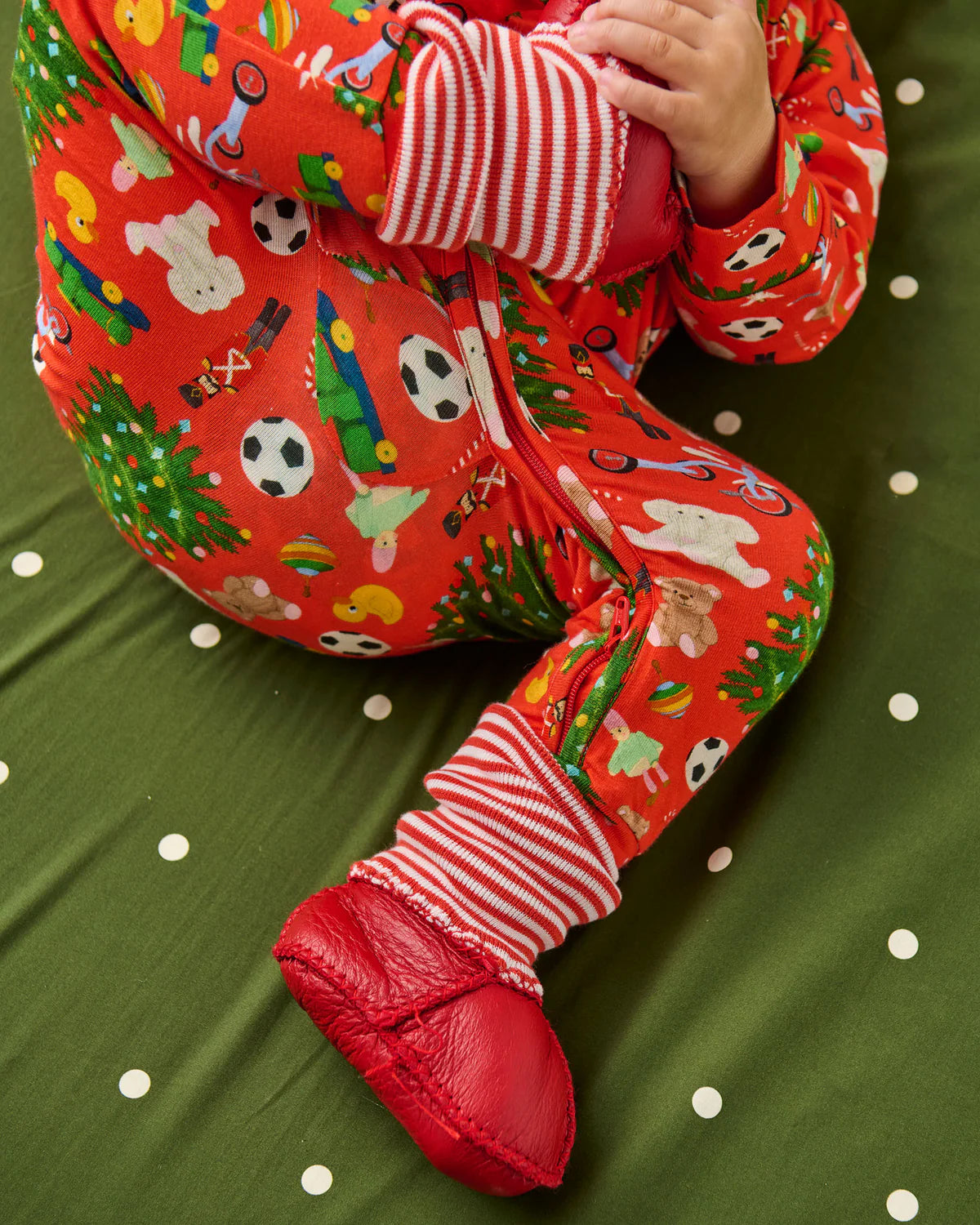KIP & CO: Santa’s Little Helper Baby Booties