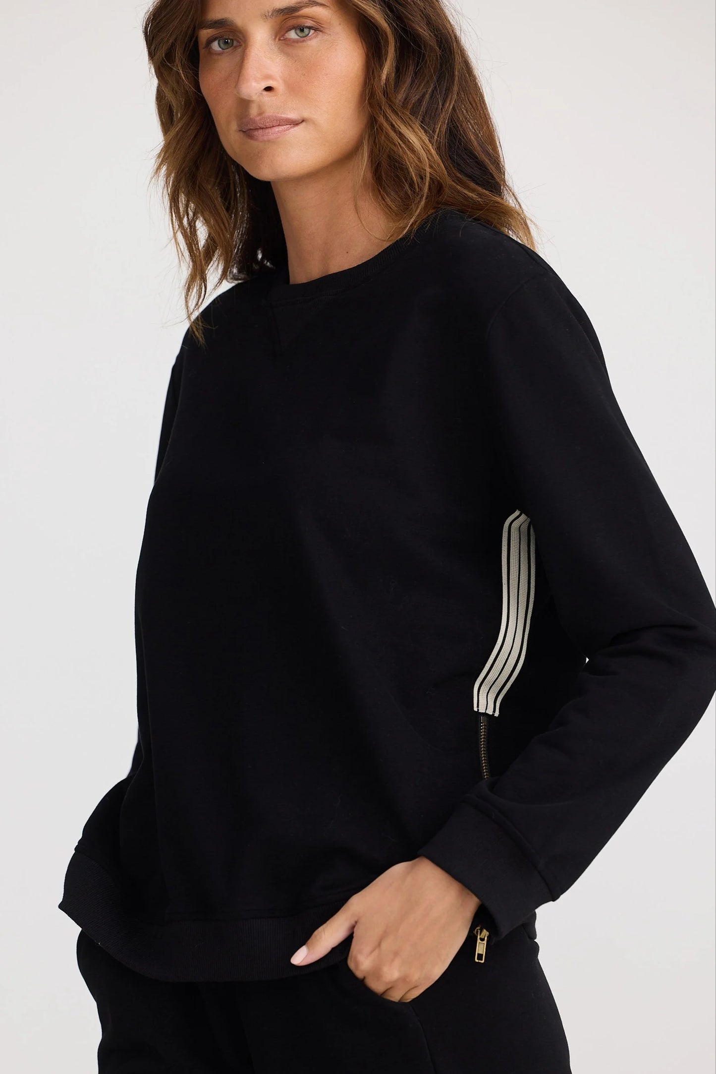 HOMELOVE : Goodwood Zip Black - Sweater