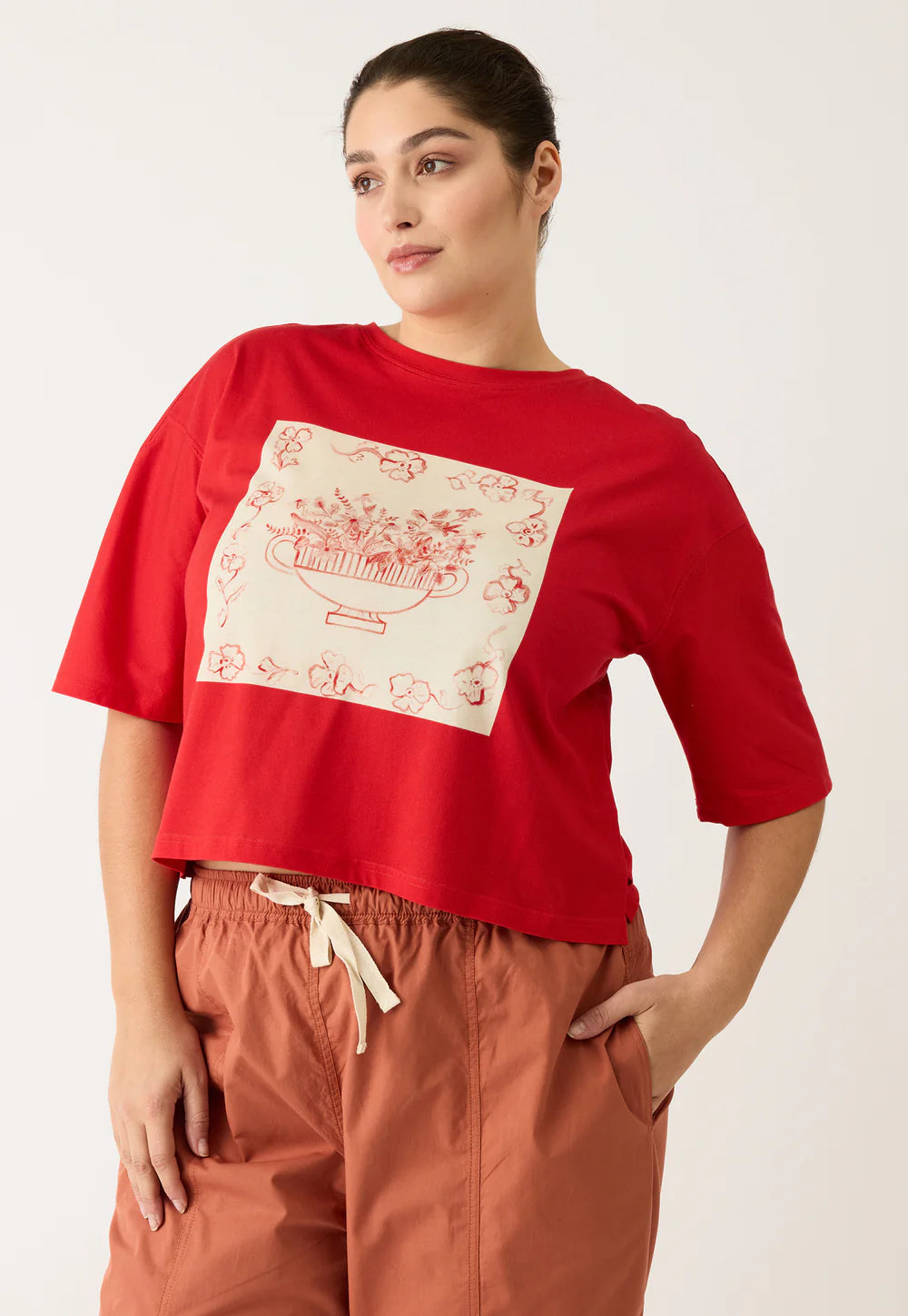 NANCYBIRD: Tasmin Red Vase Boxy - Tee