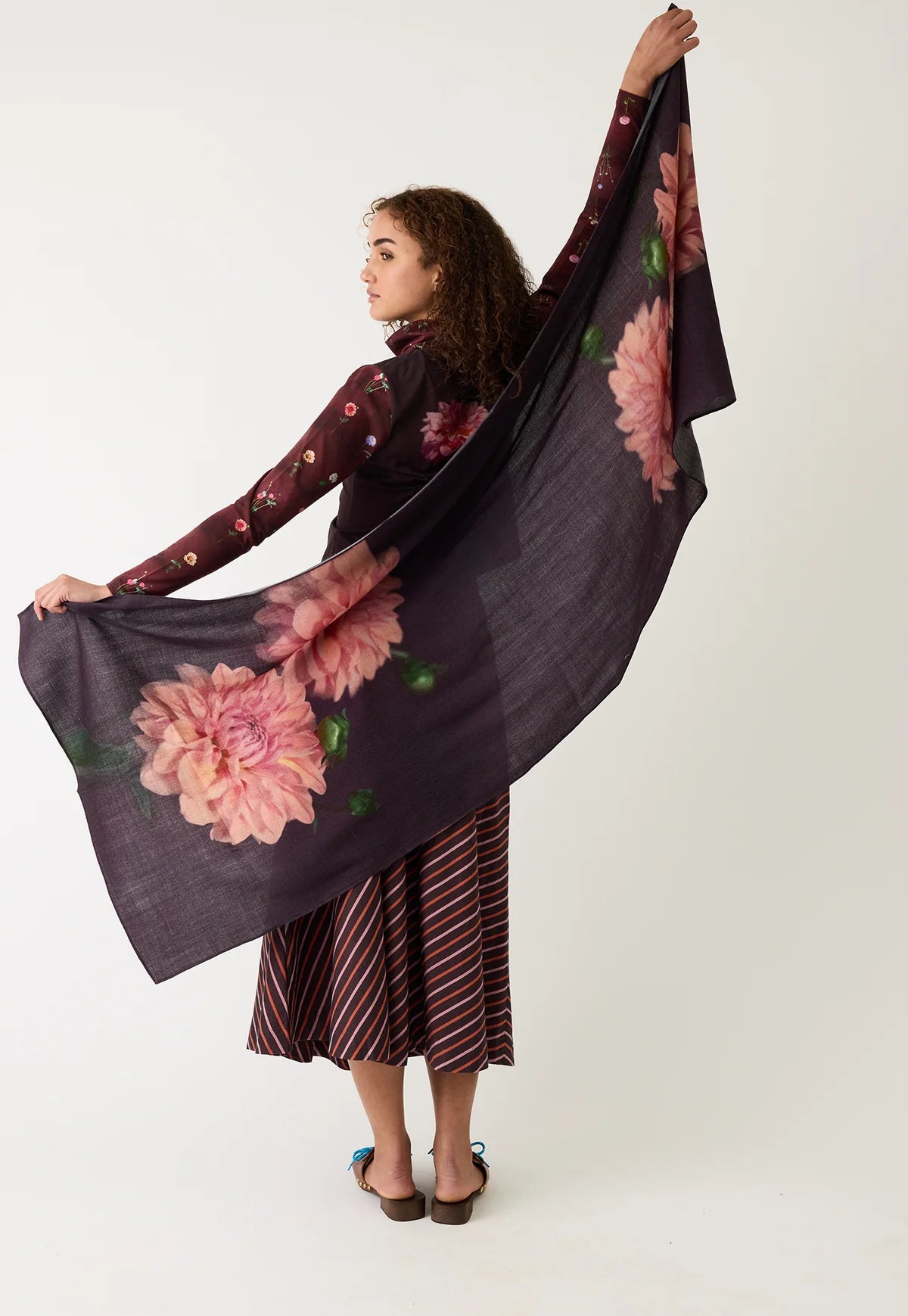 NANCYBIRD: Wool Dahlia - Scarf